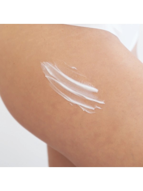 Crema corporal renovadora y reafirmante Retinol CASMARA